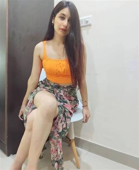 Greater Noida Callgirls Service College Girls Aunty House Wife Available Hour Sarvich