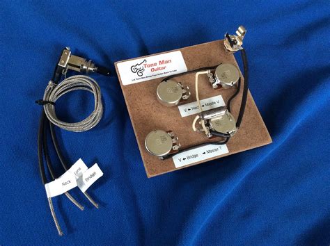 Two dedicated volume controls and two dedicated tone controls. Gibson Les Paul 3 Pickup Wiring Upgrade kit