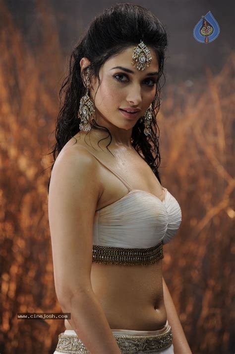 Tamanna Hot Stills Photo 1 Of 4