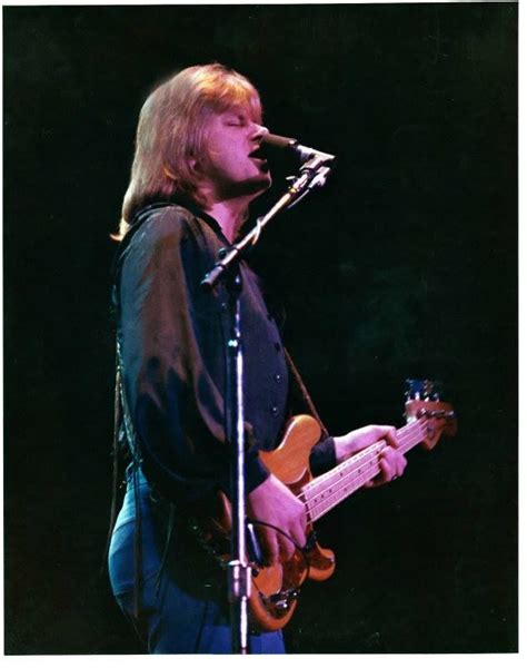 On May 20 1969 Chicago Bassist Peter Cetera He Went To Dodger