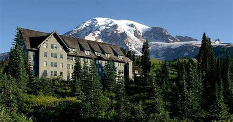 Paradise Inn Hotel At Mount Rainier National Park