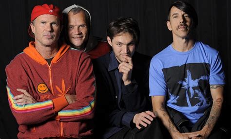 Cartel Fib 2017 Red Hot Chili Peppers única Fecha En España La Guía Go