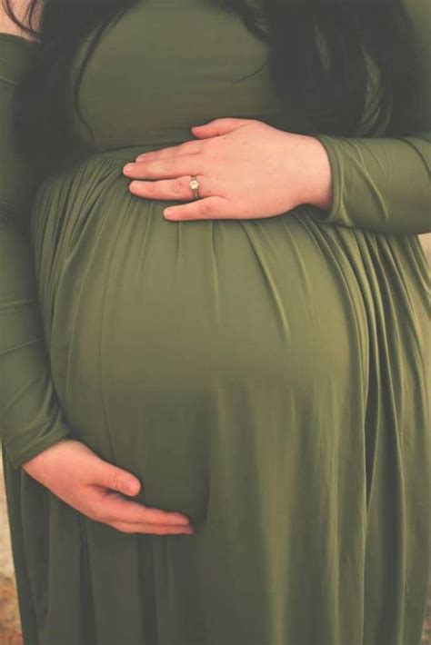 Plus Size Pregnancy Bellies 5 Women Talk About Their Bumps