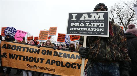 Majority Of Americans Dont Want Roe V Wade Overturned Wbfo