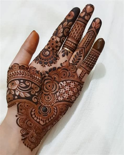 An Incredible Compilation Of Over 999 Mesmerizing Mehandi Design Images