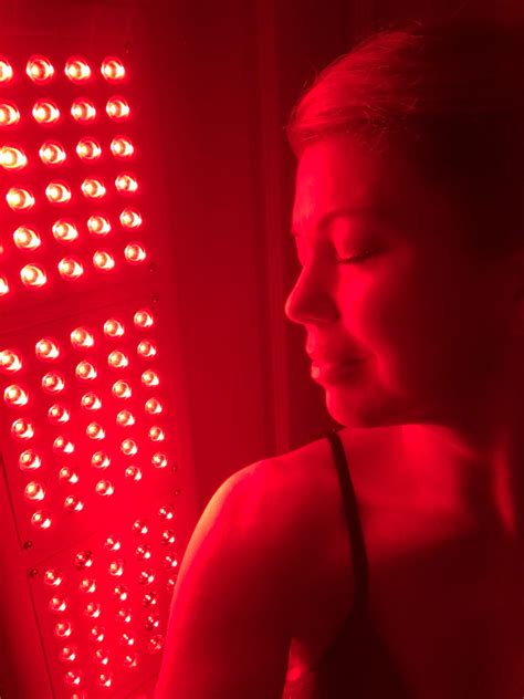 Joovv Red Light Therapy Is Red Light Therapy A Bright Idea