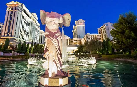Caesars Palace Las Vegas Celebrates 50th Anniversary With Sweepstakes And Giveaways Walking