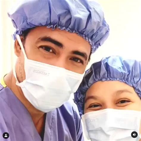 Datuk dr sheikh muszaphar shukor al masrie bin sheikh mustapha tarikh lahir : Lahir Selang Seminit, Teruja Dr Sheikh Muszaphar Timang ...