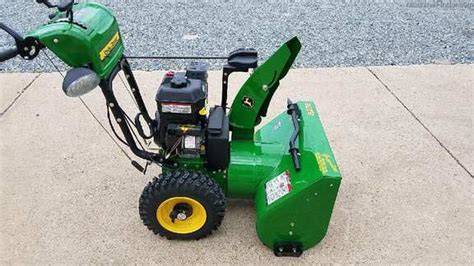 2010 John Deere 827e Residential Walk Behind Snow