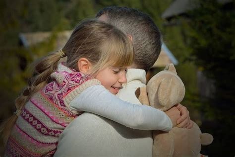 Lo Que Un Padre Debe Hacer Por Su Hija Para Hacer De Ella Una Gran Mujer