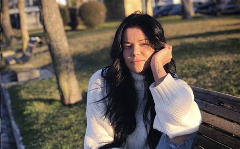Angélica jordão vive novo pesadelo depois da morte da filha no início do mês. Angélica Jordão mostra-se ao lado do caixão da filha: "É ...