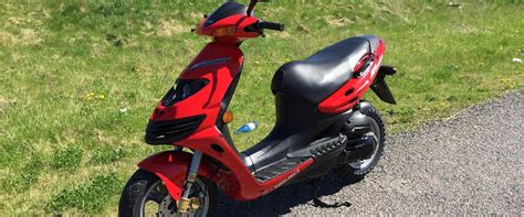 Choose the mini scooter 49cc that suits your requirements and is within your price range. Suzuki Katana - 1997 - Fin 45 knallert. Starter og ...