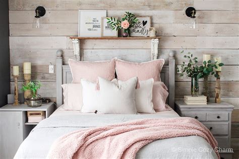 24 Best Bedroom Decor Ideas For Couples In 2023