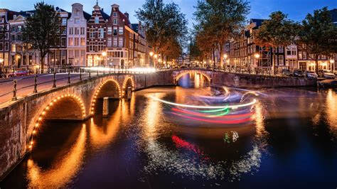 Download Wallpaper Amsterdam By Night 1920x1080