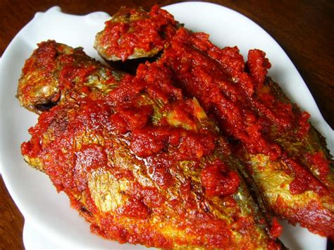 Lihat juga resep ikan kembung bumbu tauco enak lainnya. RESEP MASAKAN: Resep Masakan Pedas - Ikan Kembung Bumbu Balado
