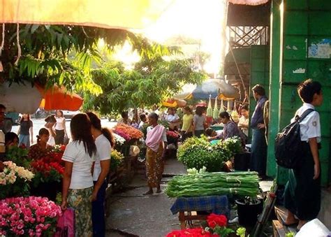 Stroll Around A Yangon Market And Discover Burmese Lifestyle
