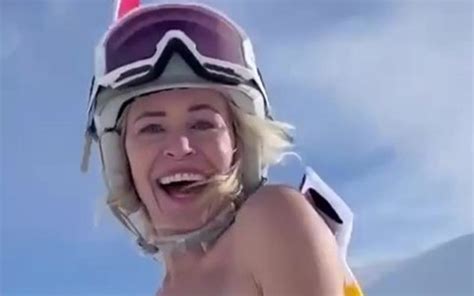 Chelsea Handler Takes A Topless Ski Trip To Celebrate Her Th Birthday