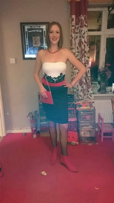 Mummy Has A Naughty Boob How Mum Broke Devastating News Of Breast Cancer To Her Girls After