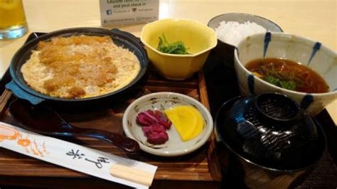 Anda bisa memilih lokasi sesuai dengan kenyamanan anda. Rekomendasi Tempat Makan Khas Masakan Jepang di Tangsel