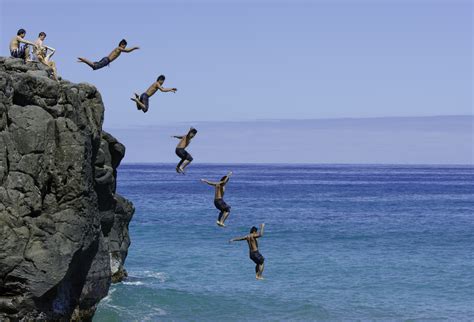 Worlds Best Cliff Diving Drop It Like Its Hot