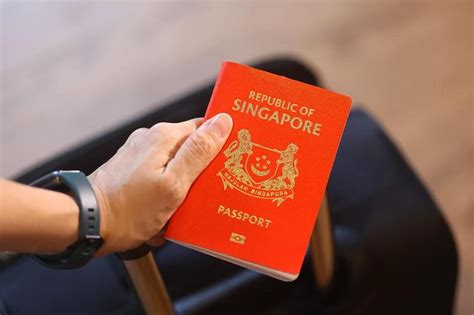 world s most powerful passports singapore shares top spot with 5 other