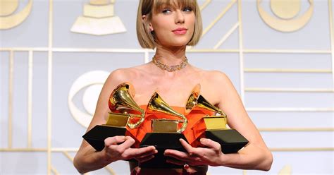 Grammys 2016 Photoshopped Photos Of Taylor Swift On Reddit Time