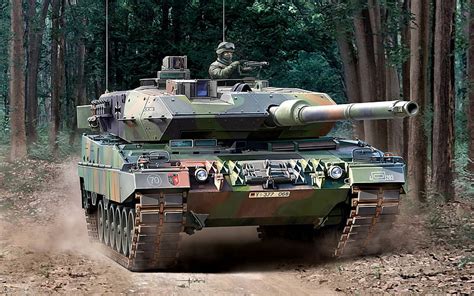 Leopard 2pl Polish Battle Tank The Army Of Poland Camouflage Green