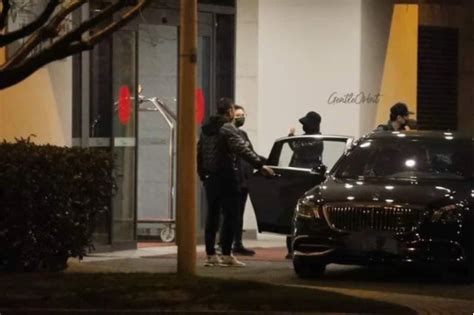 Tin tức, hình ảnh, video, phim phung thieu phong và diễn biến mới nhất vụ ly hôn với triệu lệ dĩnh. Triệu Lệ Dĩnh - Phùng Thiệu Phong lần đầu lộ diện cùng ...