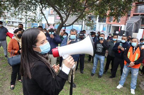 Sigrid Bazán On Twitter Estamos En La Sede De Securitas Sac Esta