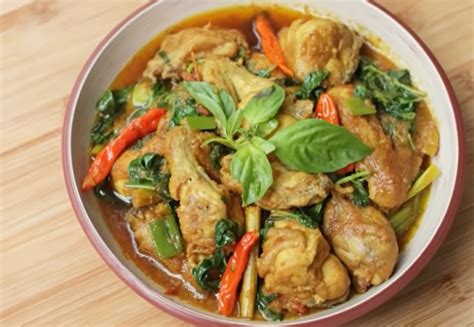 Resep Ayam Kemangi Pedas Ala Chef Devina Hermawan Makanan Khas Sunda