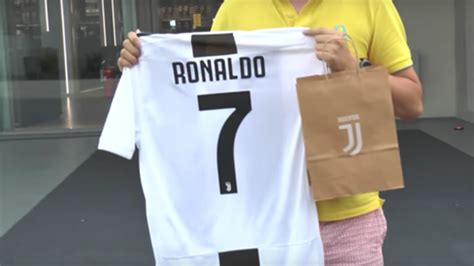 Adidas juventus ronaldo 2019/20 third soccer jersey unboxing + review. How much is Cristiano Ronaldo's Juventus shirt, jersey ...