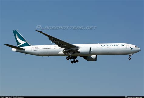B Kpy Cathay Pacific Boeing 777 367er Photo By Chris Pitchacaren Id