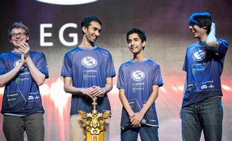 He holds the record for being the youngest player to win the international at 16 years old in 2015. La salida de Sumail de EG marca el final de una era para ...