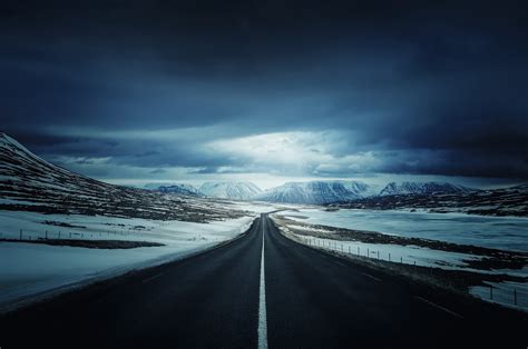 2560x1700 Road Iceland Clouds Highway Mountains Landscape 4k Chromebook