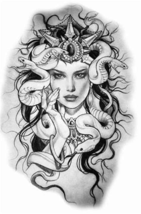 Pin De Nathalia Zenkner Em Salvamentos Rápidos Tatuagem De Medusa
