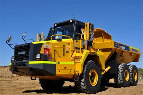 Excavator Dump Truck Front Loader And Water Cart Operation Training Perth