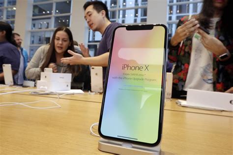 Apple Prepara Nuevas Pantallas Microled Para Iphones Más Compactos