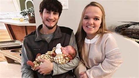 ELIZABETH JOHNSTON ABORDA LOS RUMORES DE SEPARACIÓN DE BRICE - YouTube