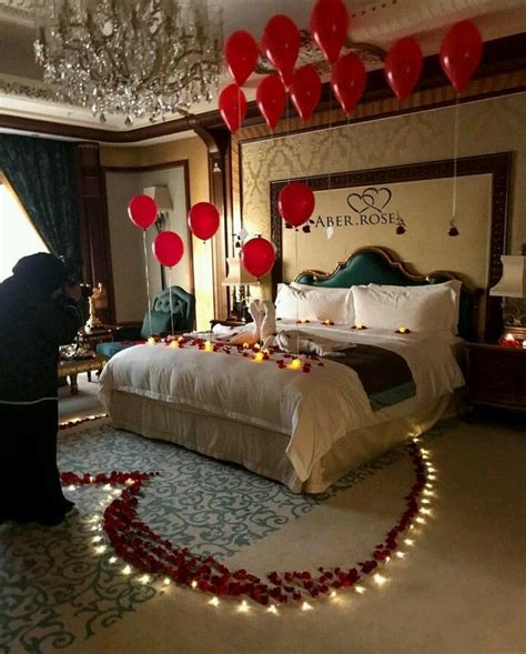 10 Romantic Room Setup For Her