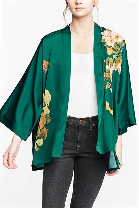 The Rise Of The Kimono Jacket In 2021 Kimono Jacket Kimono Kimono