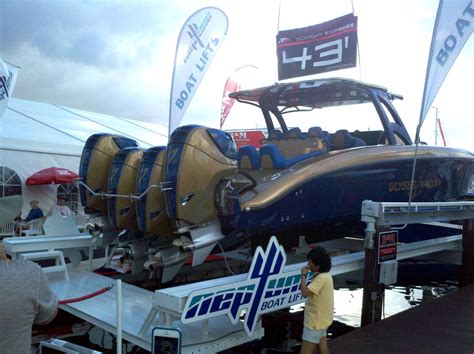 Speed Boat Insanity At Fort Lauderdale More Powerful Outboards And