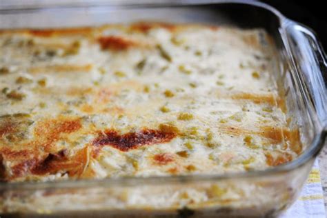 Nov 09, 2009 · the pioneer woman's recipe for white chicken enchiladas is creamy, delicious, nutritious—and it comes together in just about 30 minutes. Try This White Chicken Enchilada Recipe for a Creamy and ...