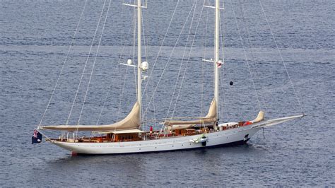 Adela Yacht Pendennis 5511m 1995