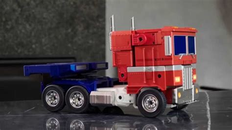 This Self Transforming Voice Controlled Optimus Prime Is Beyond Epic