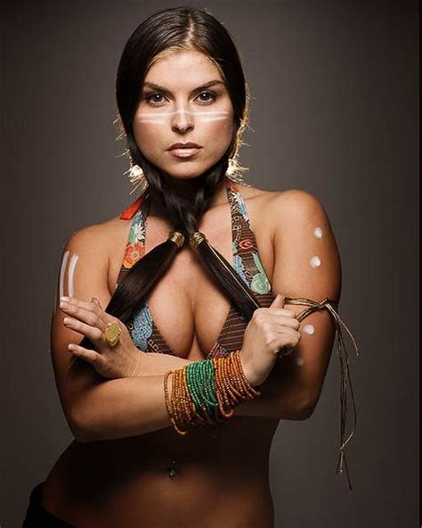 Thanksgiving Poca Hotness Photos Native American Women