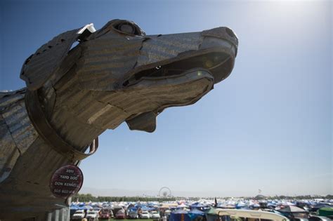 Coachella 2014 Saturday 1 On Dave Bullock Eecue