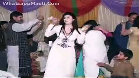 Pakistani Mujra Wedding Wild Dance Hd Video Dailymotion