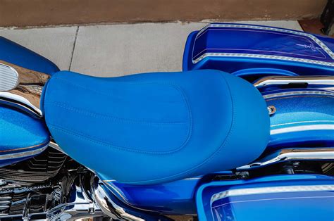 2001 Harley Davidson Road King Blue Leather Seat Lowrider