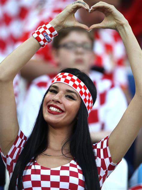 World Cup The Beautiful And Not So Beautiful Fans From Russia 2018