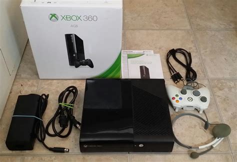 Microsoft Xbox 360 E 4gb Model 1538 Console Power Cord Controller